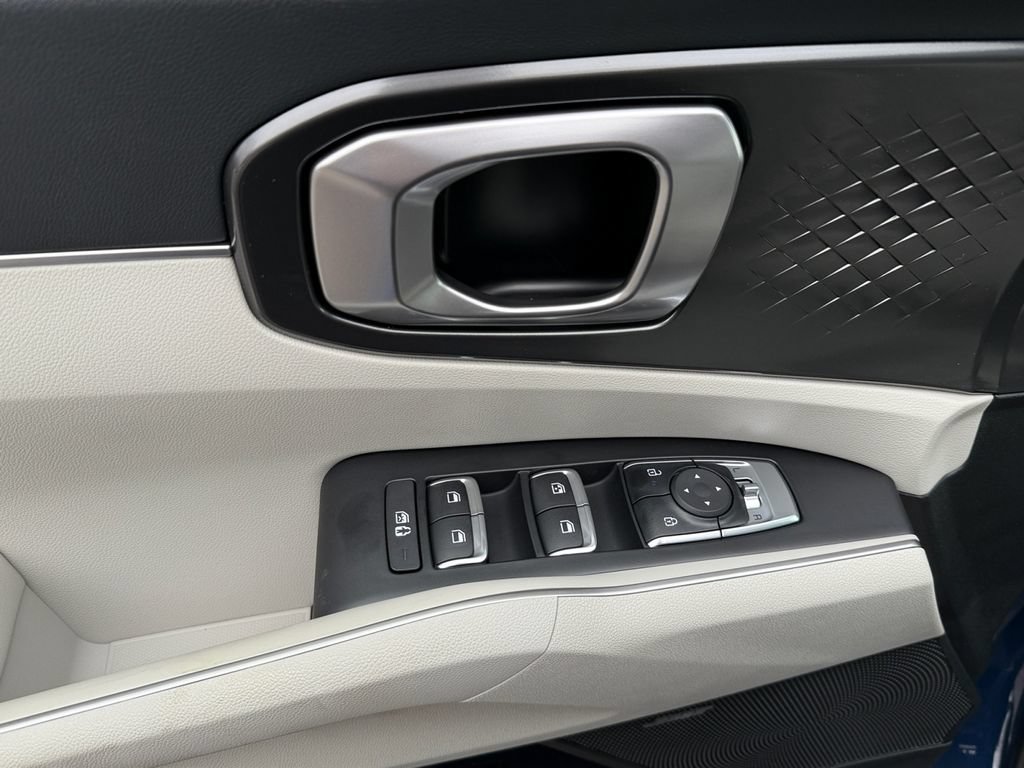 New 2026 Kia Sorento EX w/ EX Premium Package FWD image 11