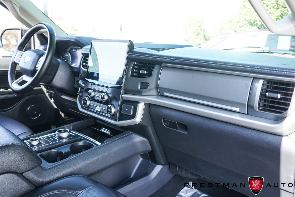 Used 2024 Ford Expedition XLT AWD/4WD image 48
