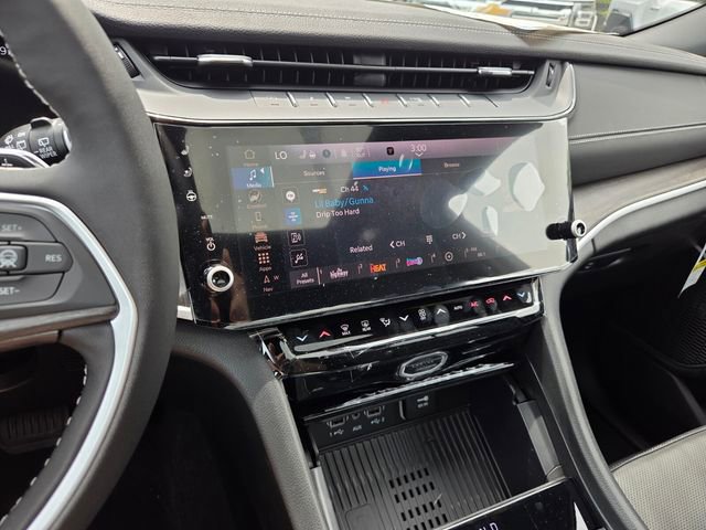 New 2026 Jeep Grand Cherokee L Limited AWD/4WD image 23
