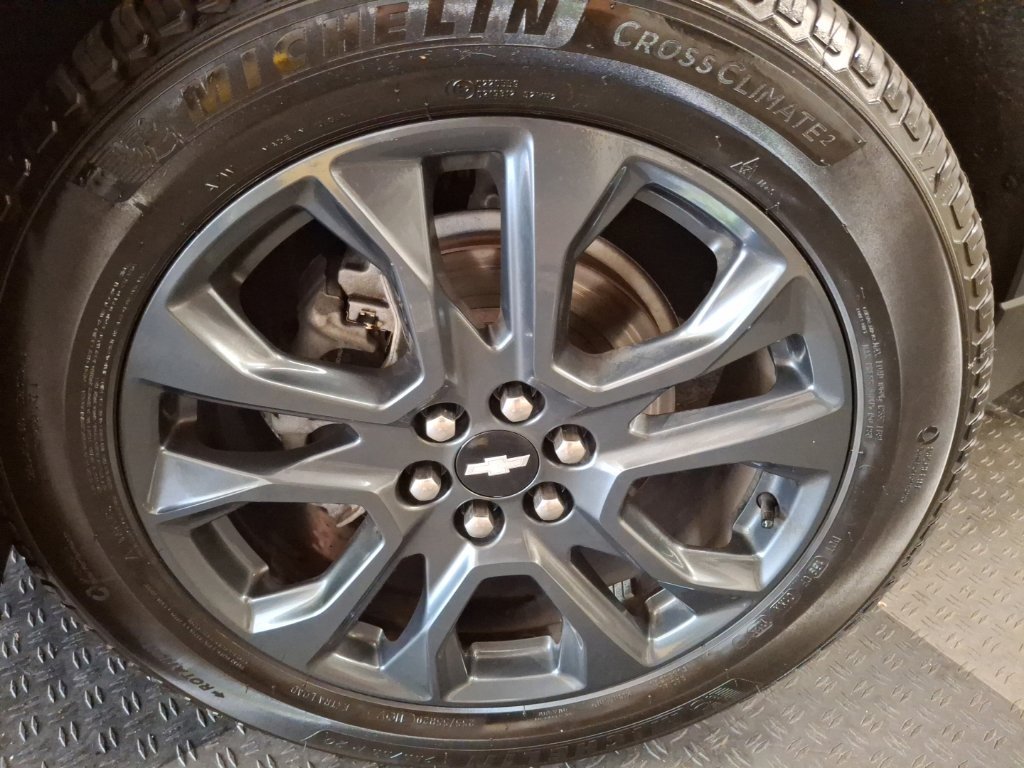Used 2021 Chevrolet Traverse RS AWD/4WD image 4