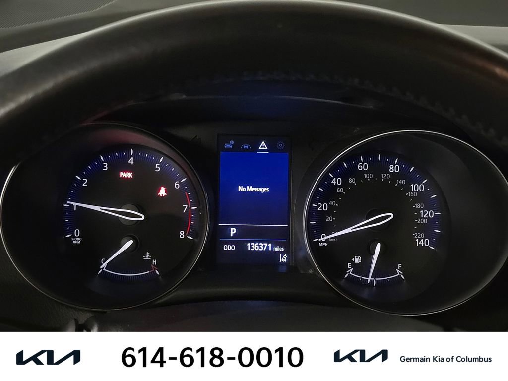 Used 2020 Toyota C-HR XLE image 23