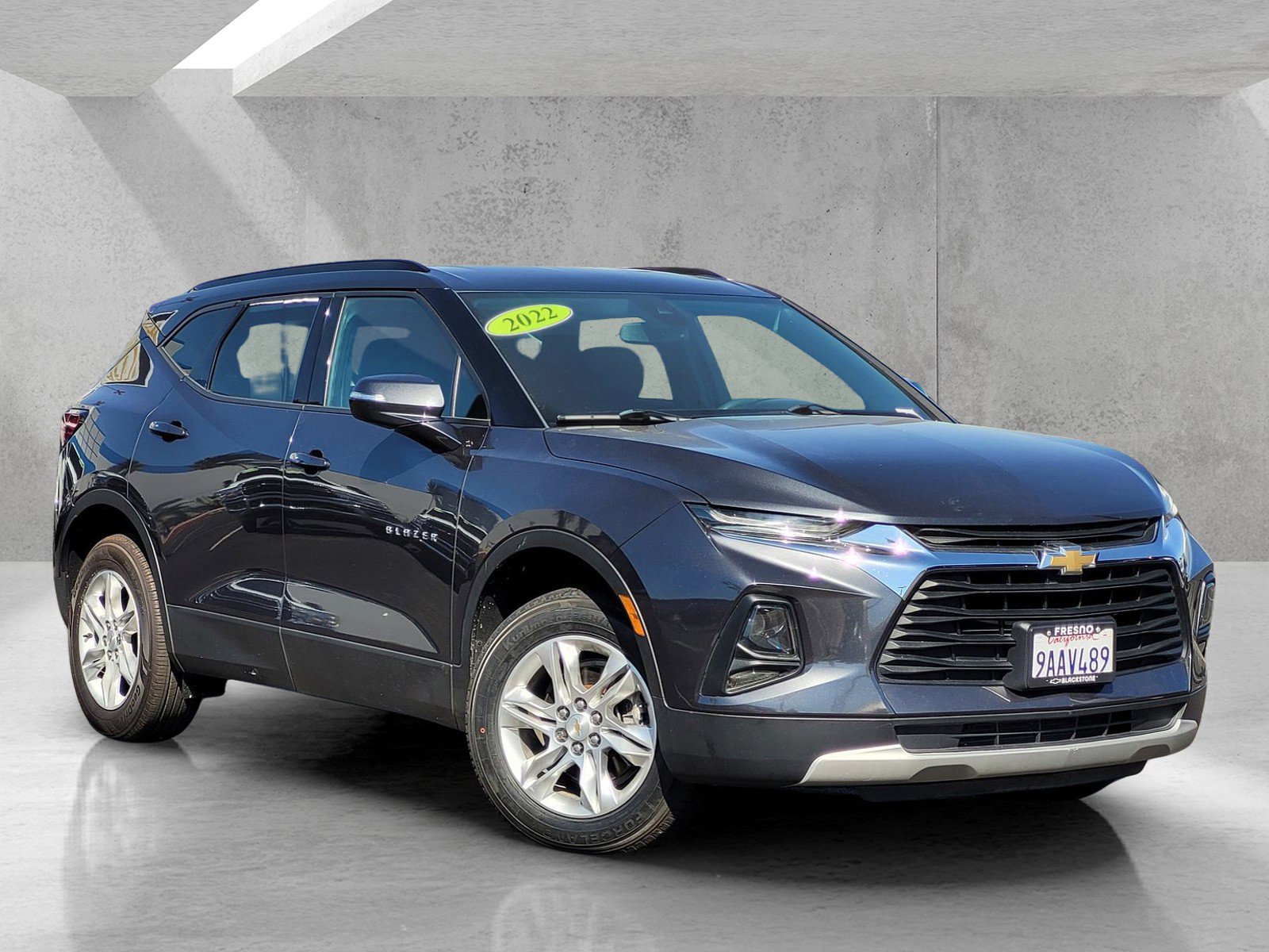 Used 2022 Chevrolet Blazer LT image 1