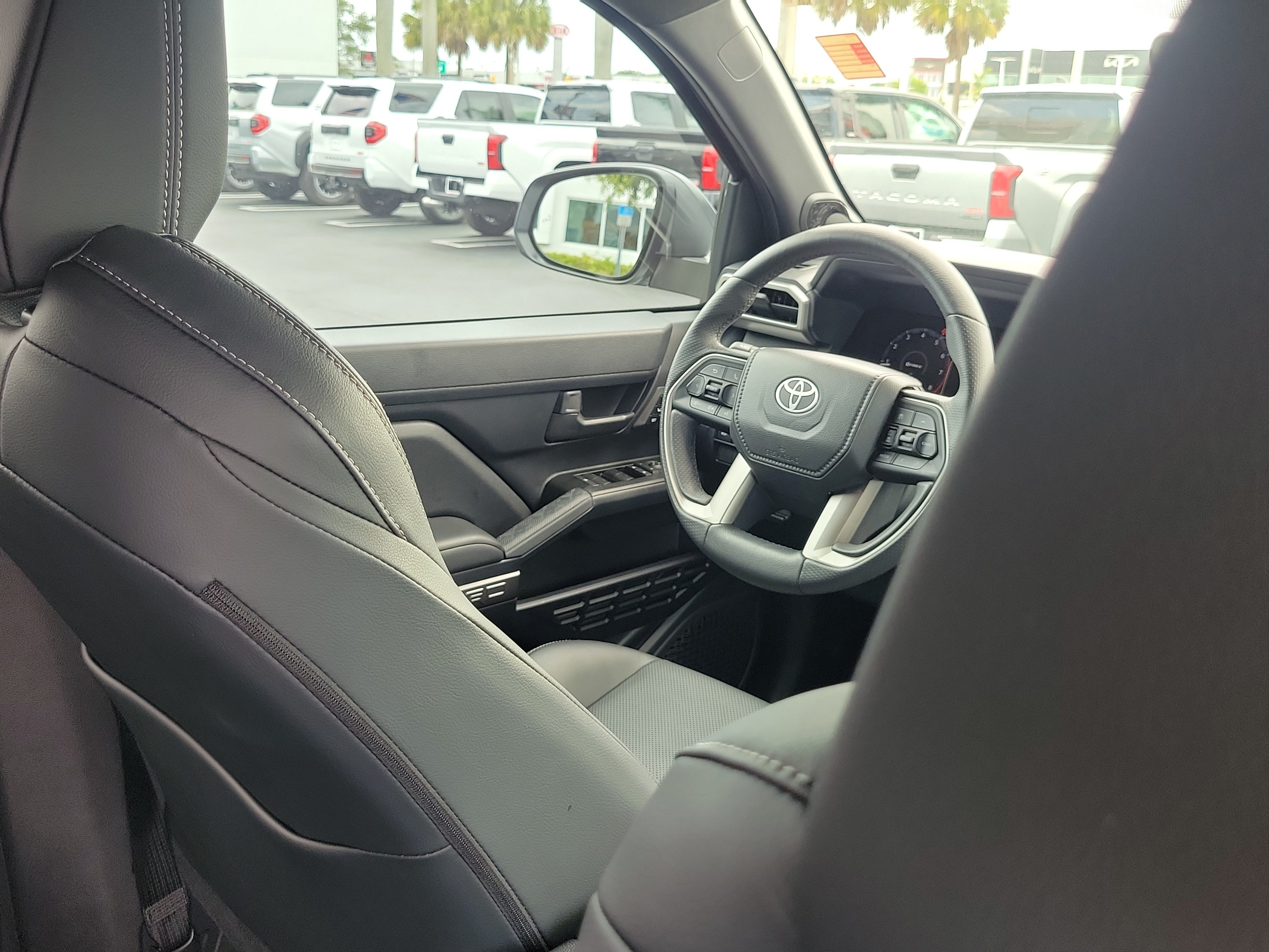 Used 2026 Toyota 4Runner SR5 AWD/4WD image 14