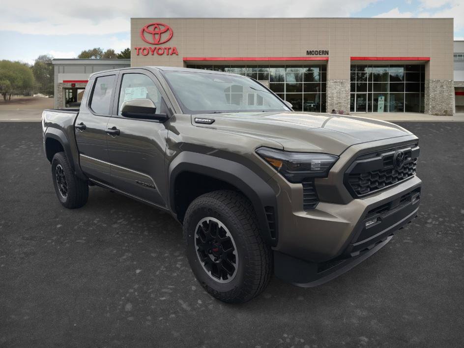 New 2026 Toyota Tacoma TRD Off-Road AWD/4WD image 3