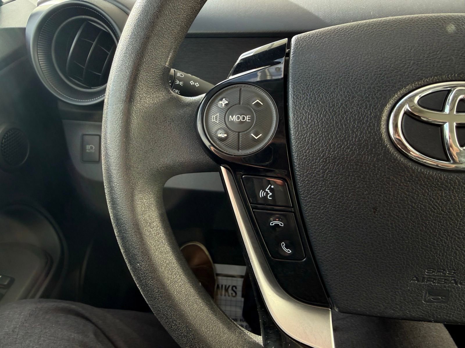 Used 2018 Toyota Prius C One w/ Carpet Mat Package image 18