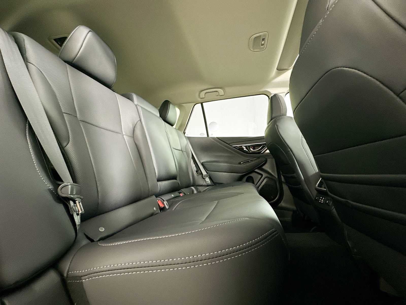 New 2025 Subaru Outback Limited XT w/ Popular Package #2 image 26