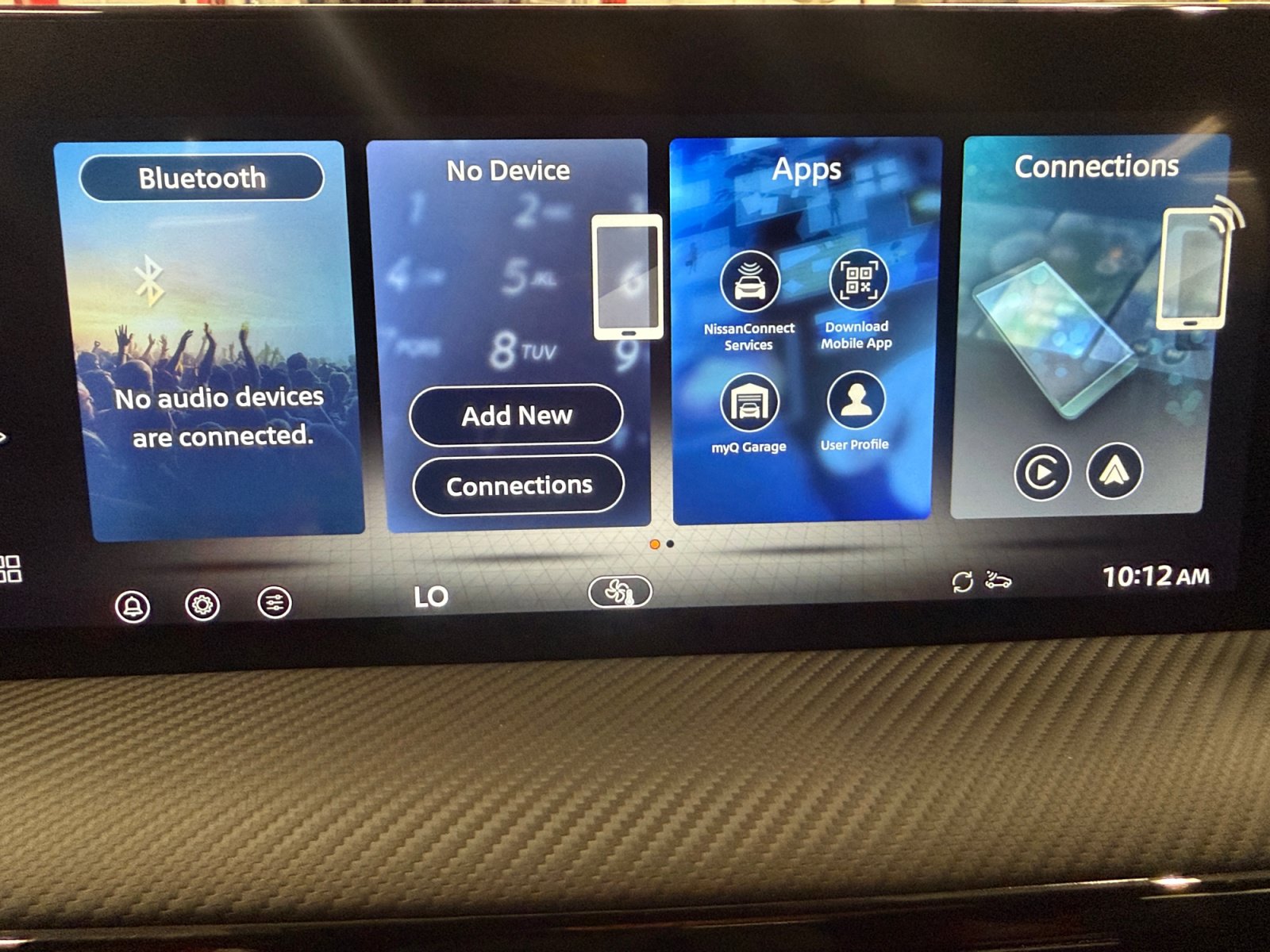 Used 2026 Nissan Kicks SR FWD image 17