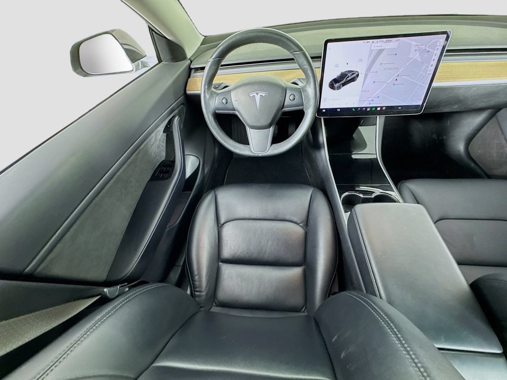 Used 2018 Tesla Model 3 Long Range RWD image 14
