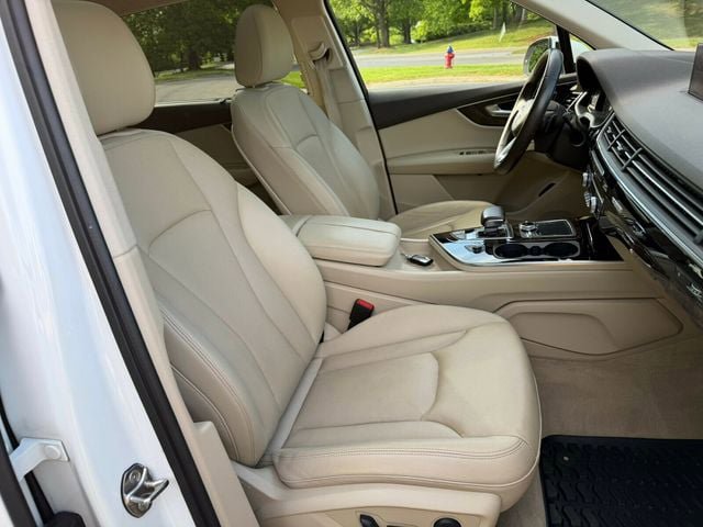 Used 2017 Audi Q7 2.0T Premium Plus AWD/4WD image 36