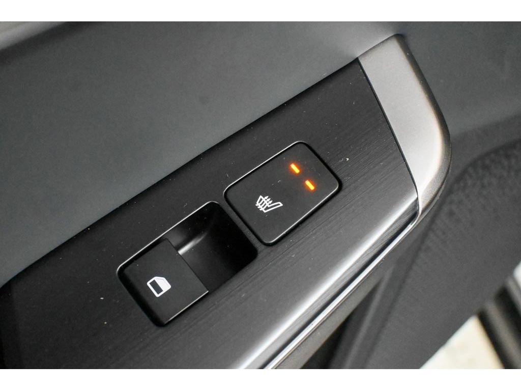 New 2025 Kia EV6 Wind image 12