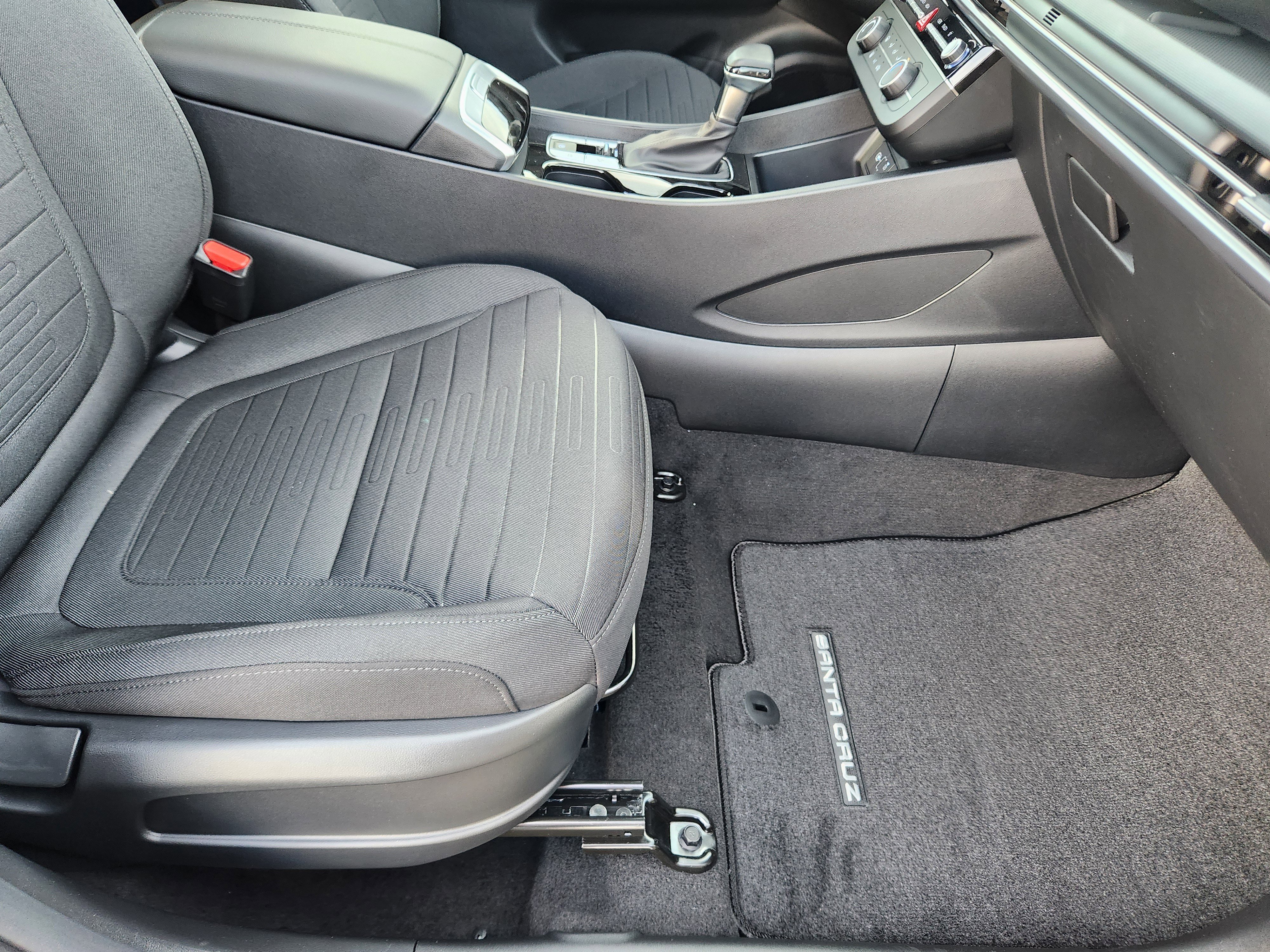 New 2026 Hyundai Santa Cruz SE image 15