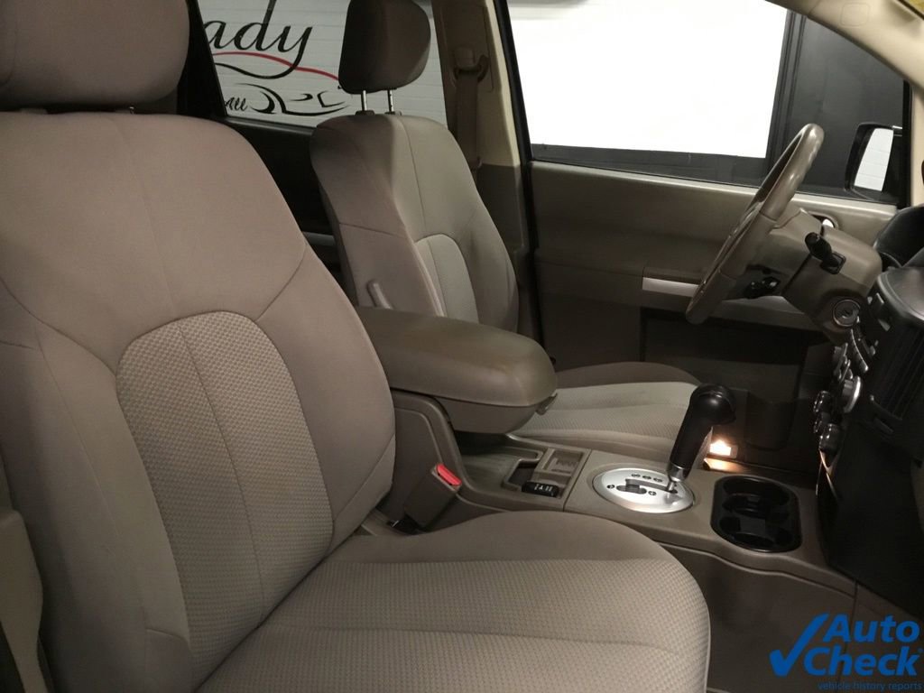 Used 2007 Mitsubishi Endeavor LS image 33
