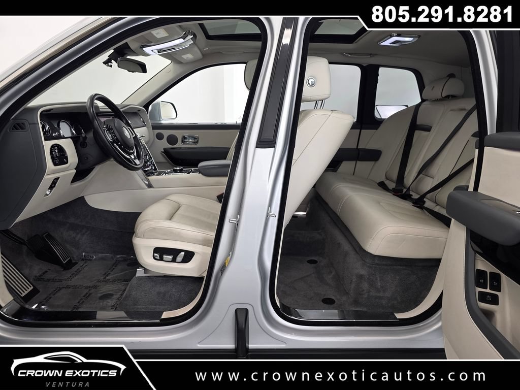 Used 2019 Rolls-Royce Cullinan AWD/4WD image 26