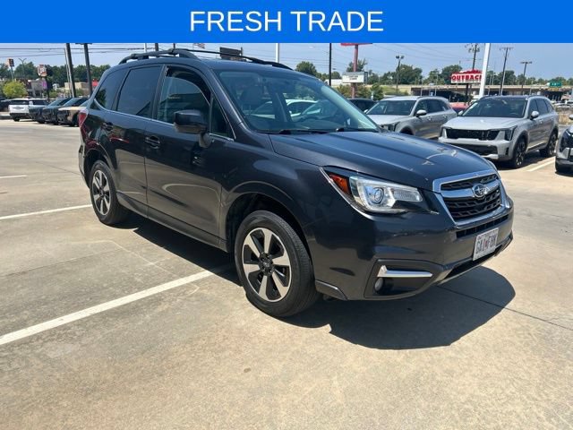 Used 2017 Subaru Forester 2.5i Limited AWD/4WD image 1