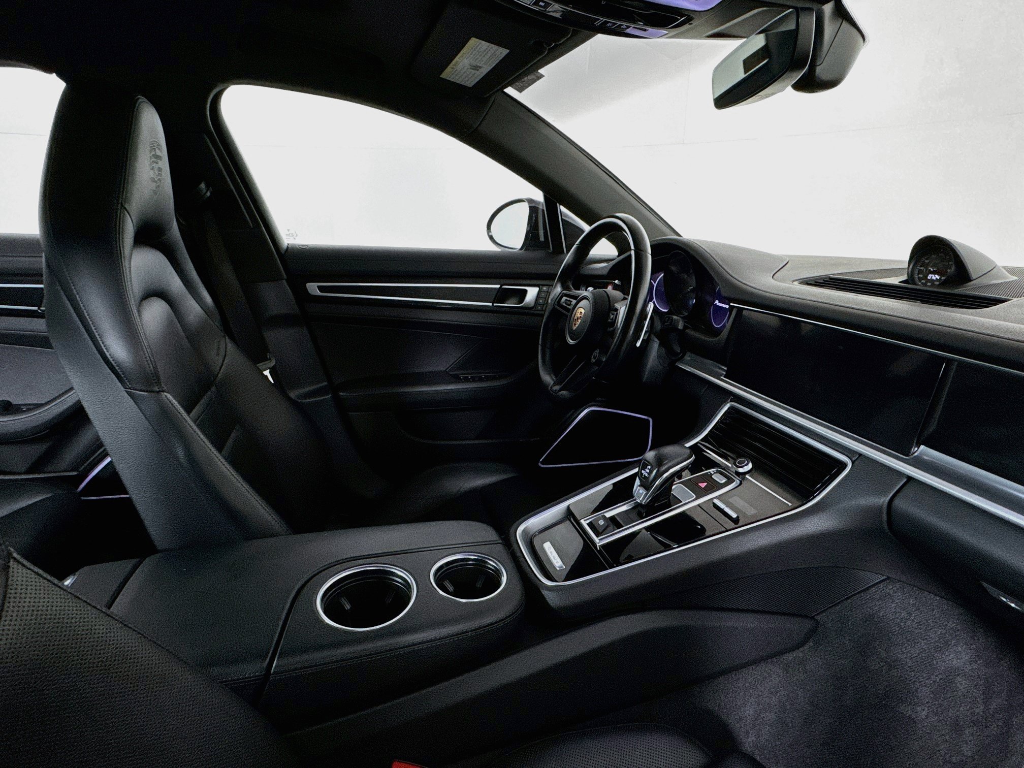 Used 2023 Porsche Panamera Platinum Edition w/ Sport Chrono Package RWD image 26