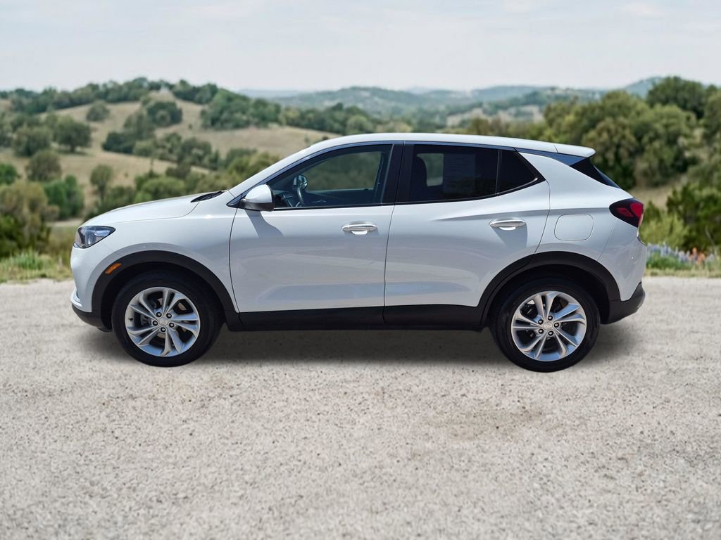 Used 2023 Buick Encore GX Preferred FWD image 5