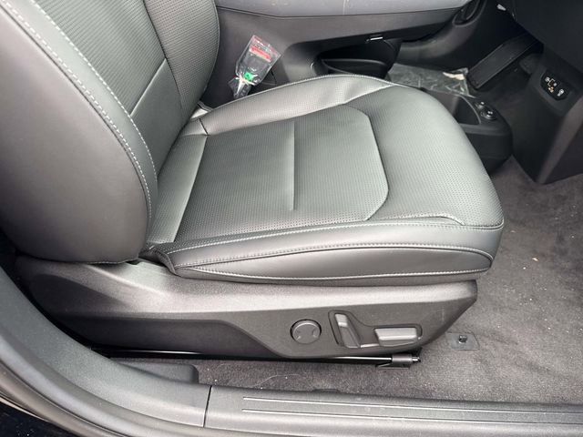 New 2025 Kia EV6 Wind image 16