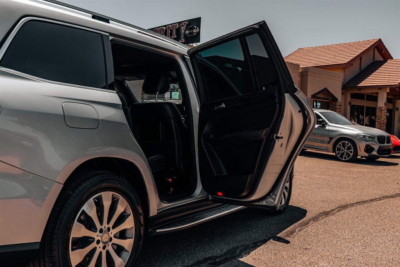 Used 2017 Mercedes-Benz GLS 450 4MATIC image 42