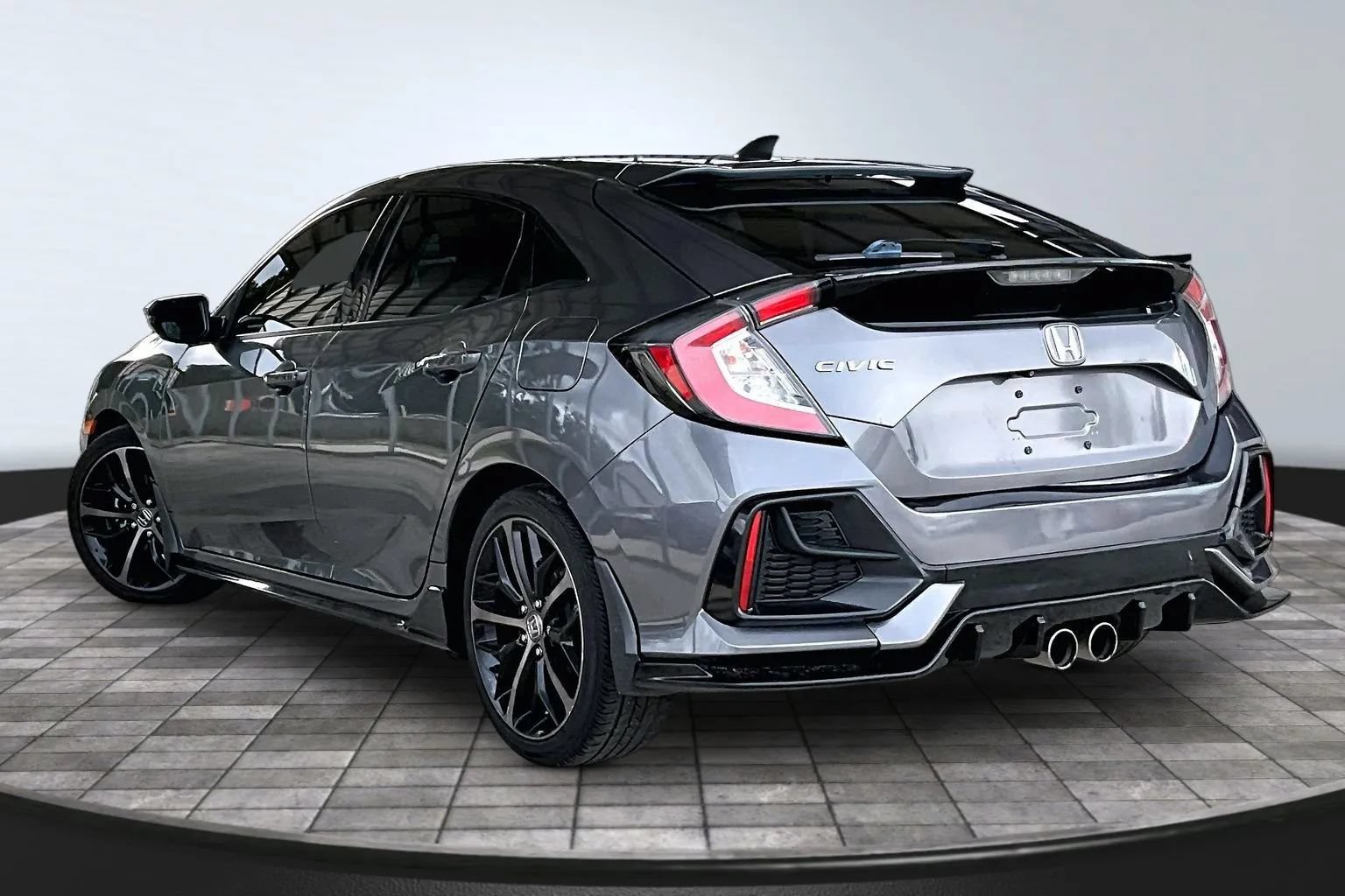 Used 2021 Honda Civic Sport Touring image 4