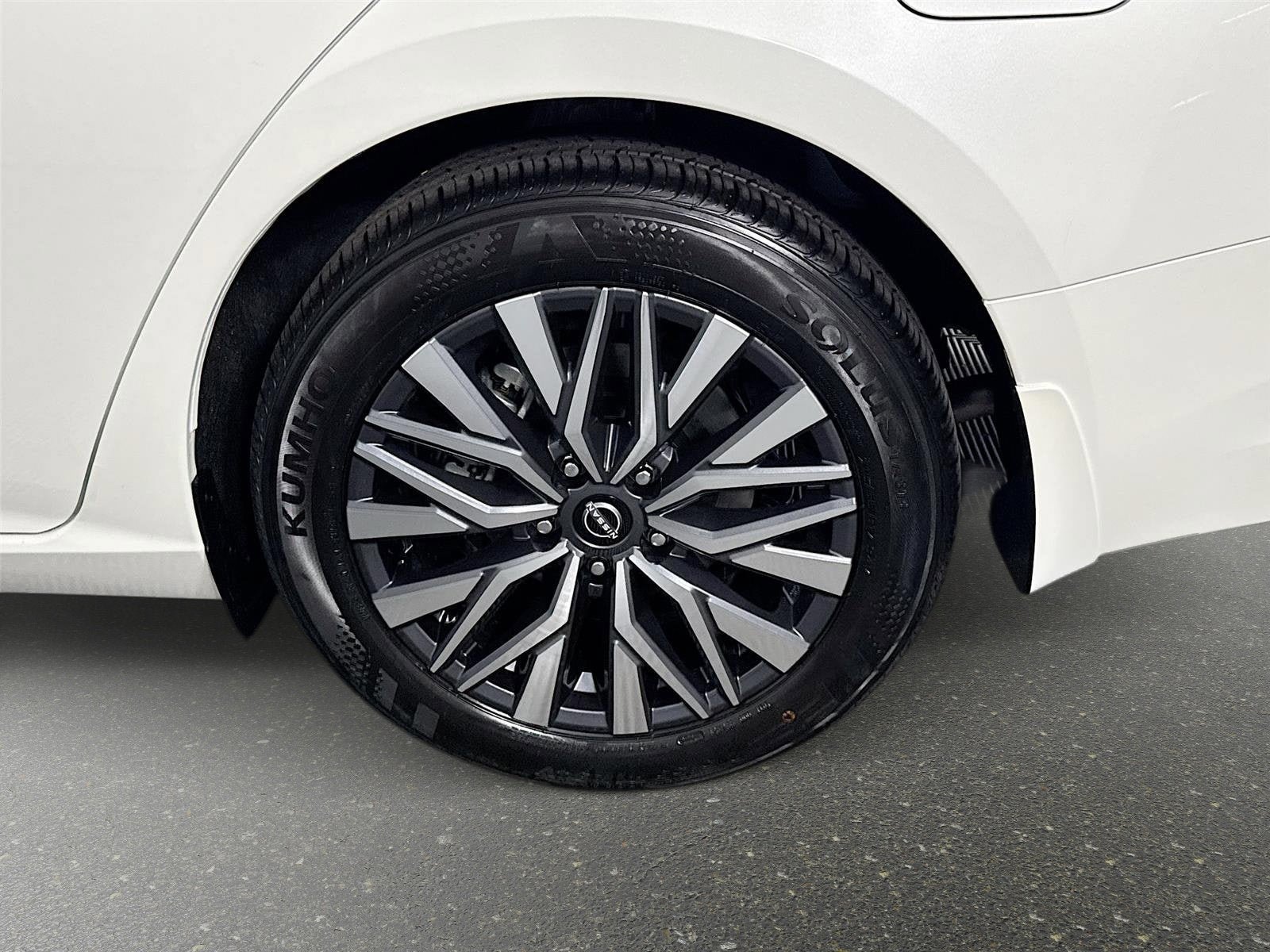 New 2026 Nissan Altima 2.5 SV FWD image 28