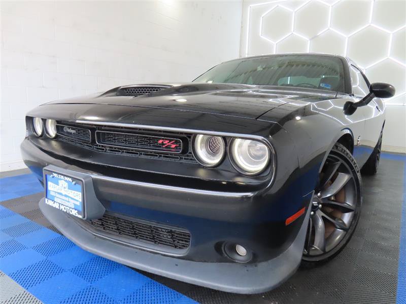 Used 2019 Dodge Challenger R/T Scat Pack w/ Plus Package RWD image 1