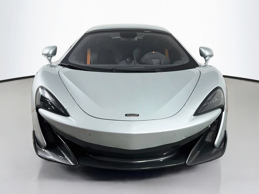 Used 2020 McLaren 600LT Spider RWD image 2