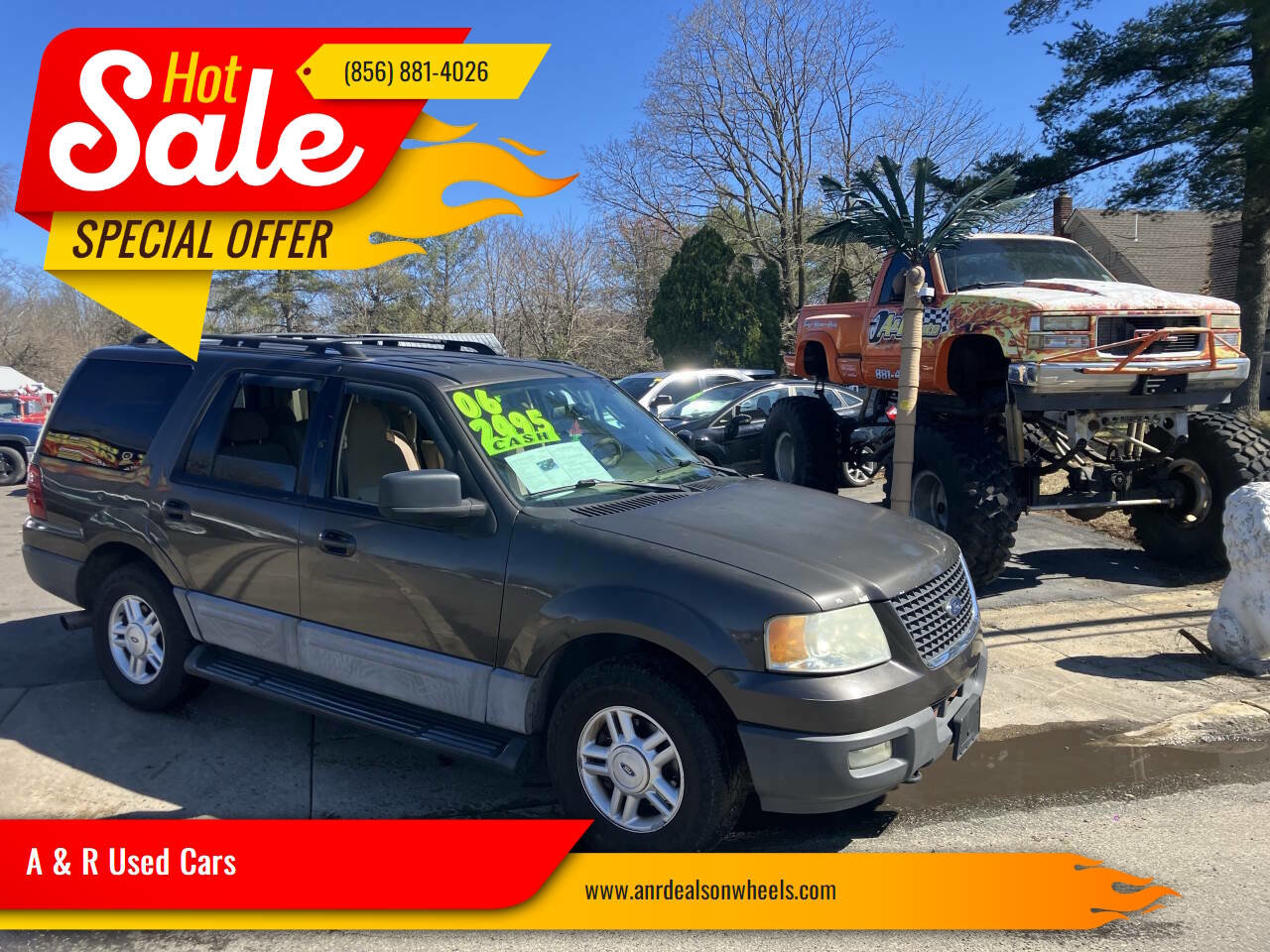 Used 2006 Ford Expedition XLT image 1