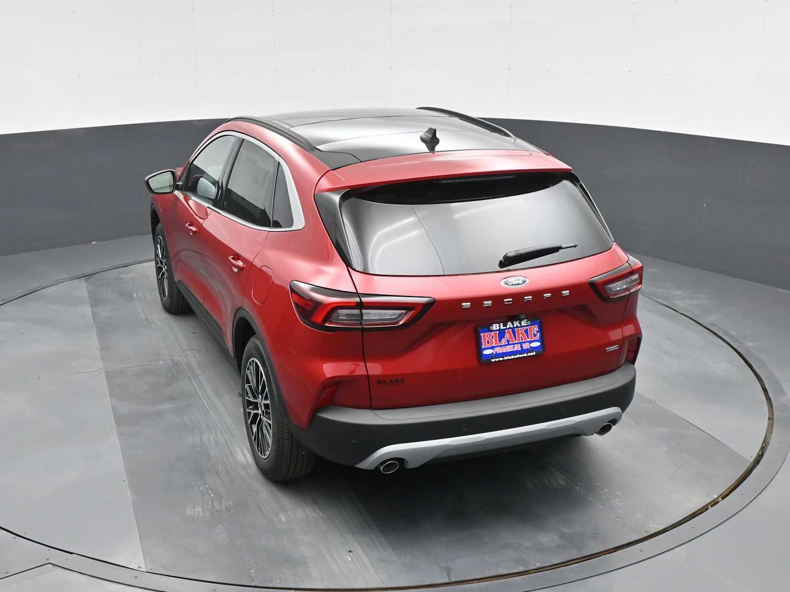 New 2026 Ford Escape SE w/ PHEV Premium Package image 14