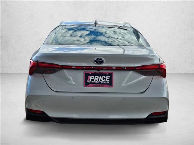 Used 2019 Toyota Avalon Limited w/ Advanced Safety Package image 6
