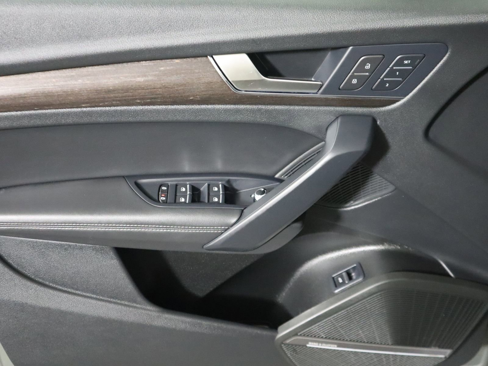 Used 2024 Audi Q5 2.0T Premium Plus image 29