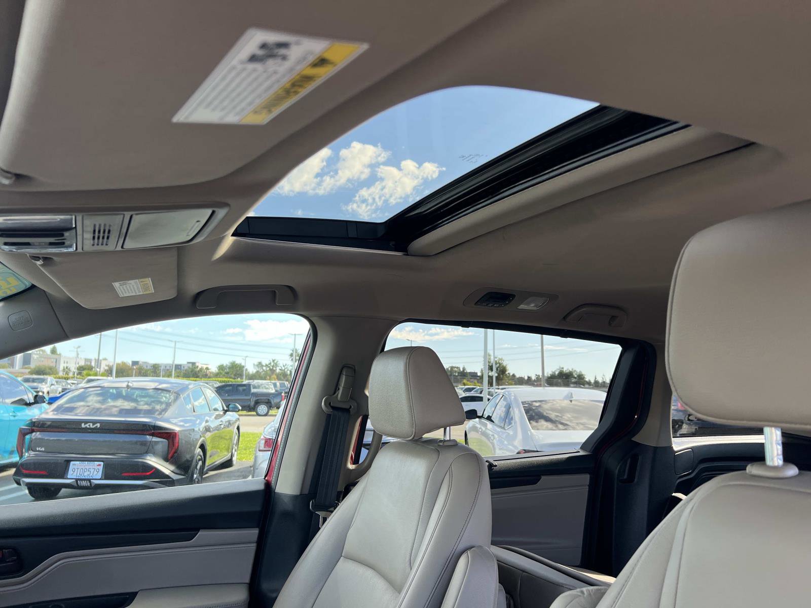 Used 2023 Honda Odyssey EX-L image 20