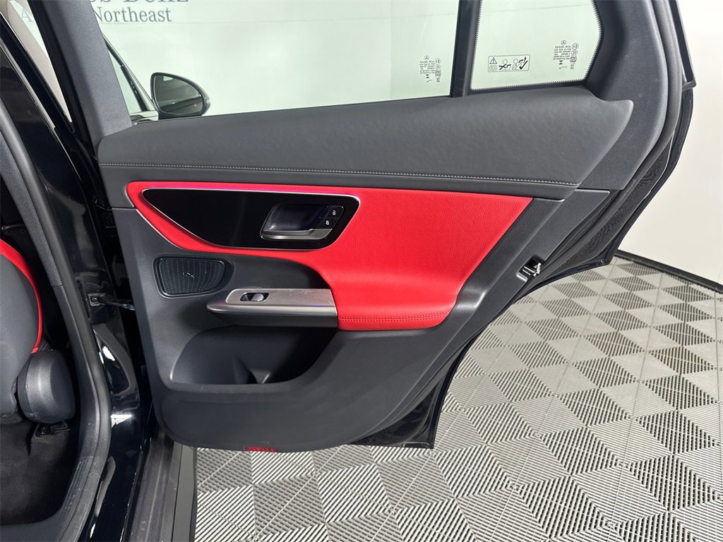 Certified 2024 Mercedes-Benz GLC 43 AMG 4MATIC image 18