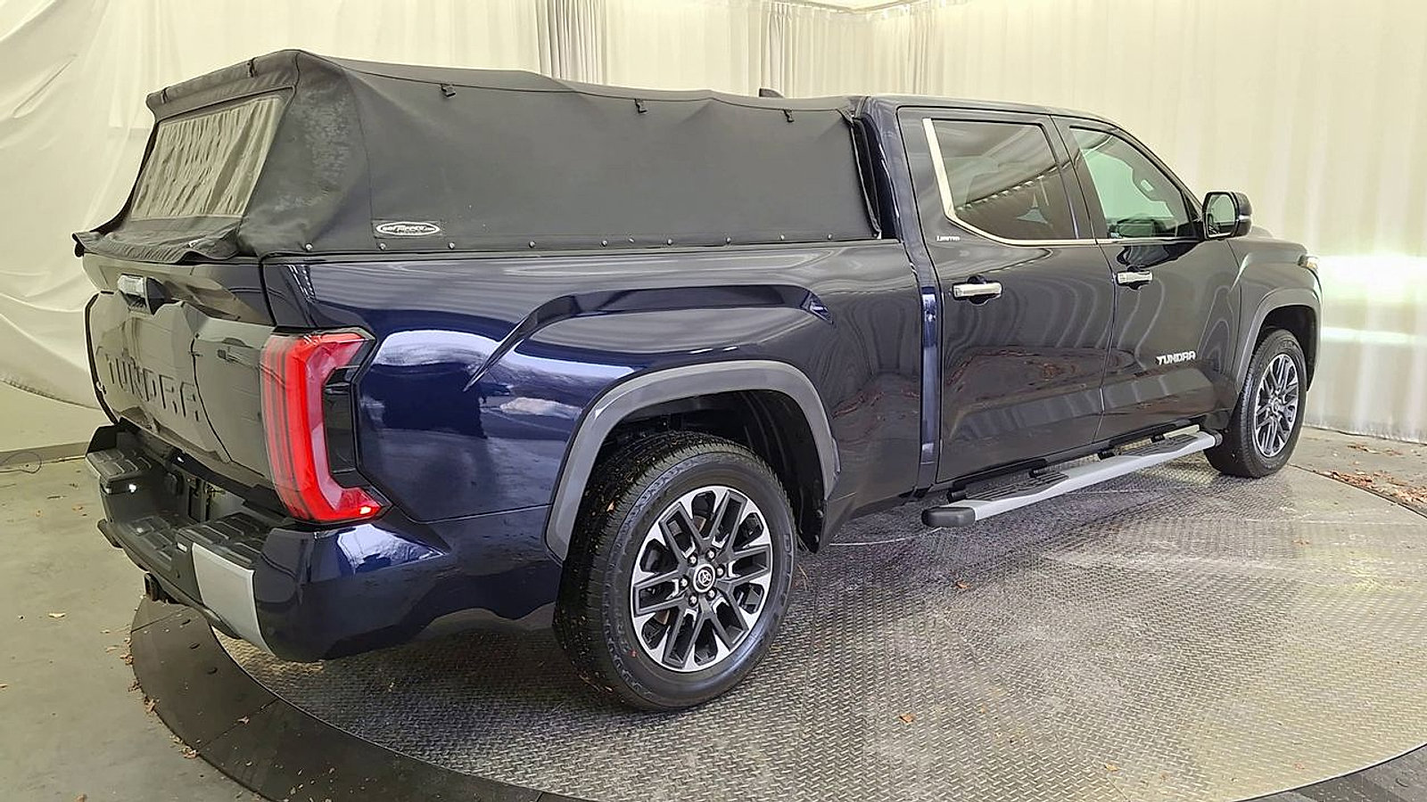 Used 2022 Toyota Tundra Limited image 3