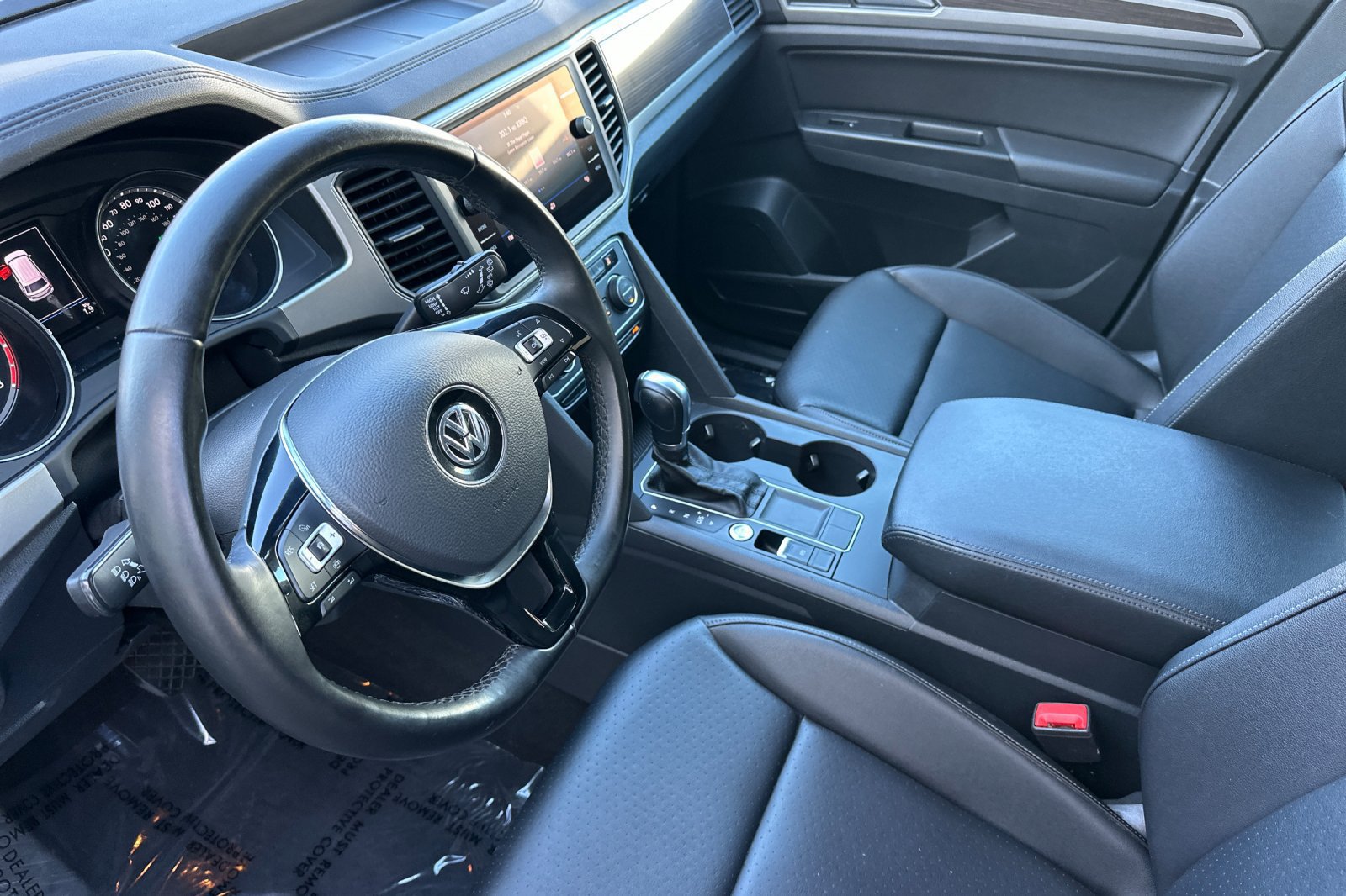 Used 2019 Volkswagen Atlas SE w/ Towing Package FWD image 13