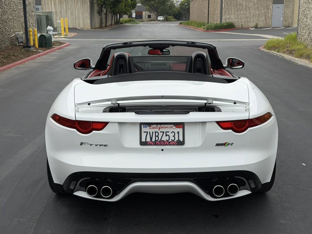 Used 2016 Jaguar F-TYPE R AWD/4WD image 11