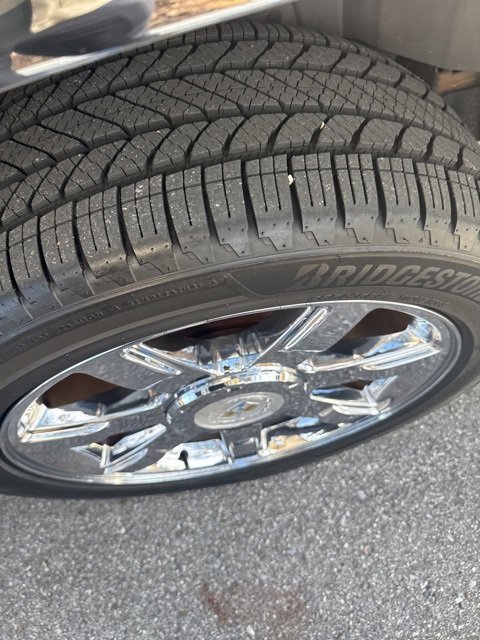 Used 2011 Cadillac Escalade EXT Luxury image 5