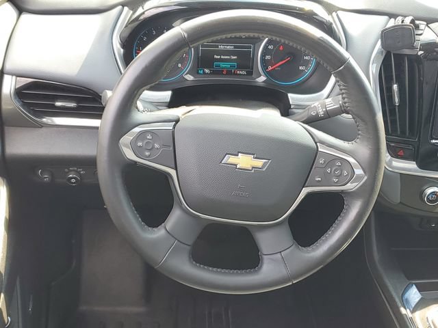 Used 2018 Chevrolet Traverse LT FWD image 12