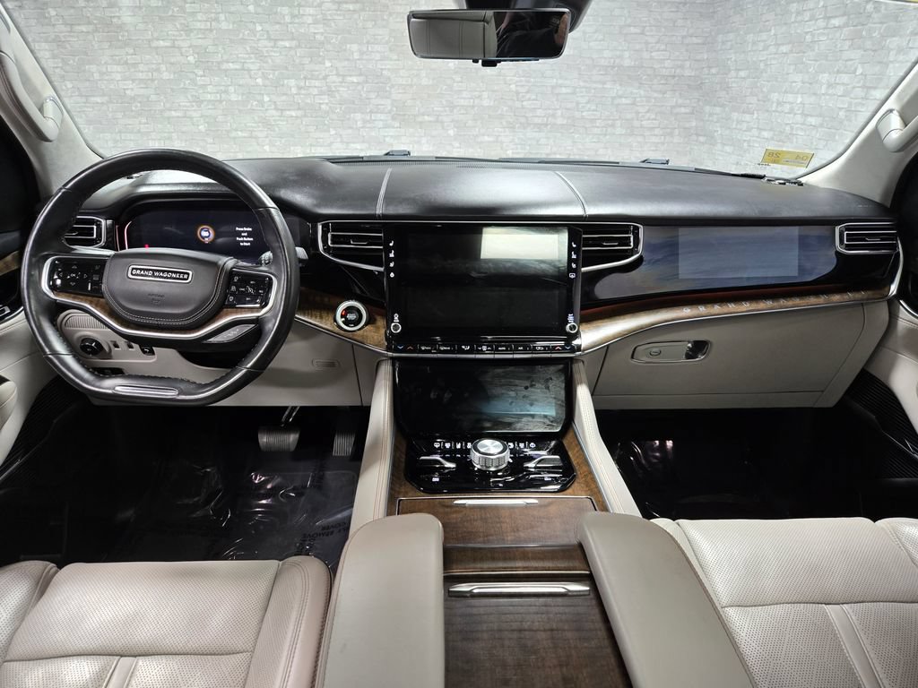 Used 2022 Jeep Grand Wagoneer Series II w/ Premium Group II AWD/4WD image 39