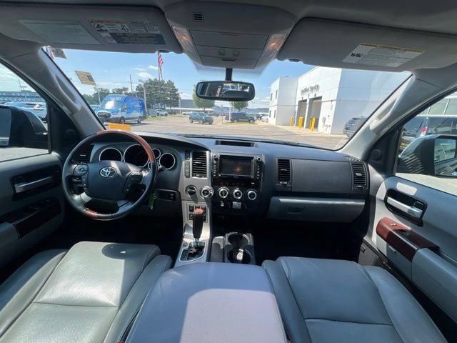 Used 2012 Toyota Sequoia Platinum AWD/4WD image 22