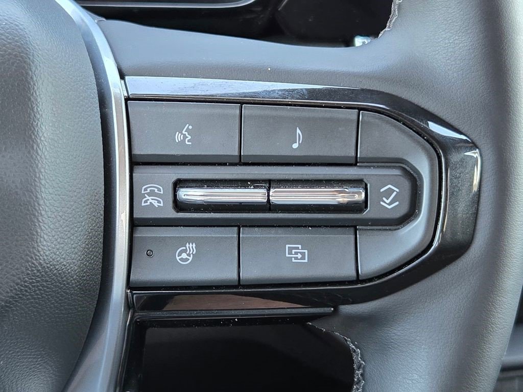 Certified 2026 Chevrolet Colorado LT w/ LT Convenience Package image 16