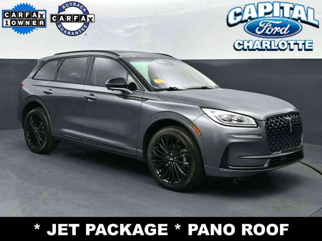 Used 2023 Lincoln Corsair Reserve w/ Equipment Group 201A image 3