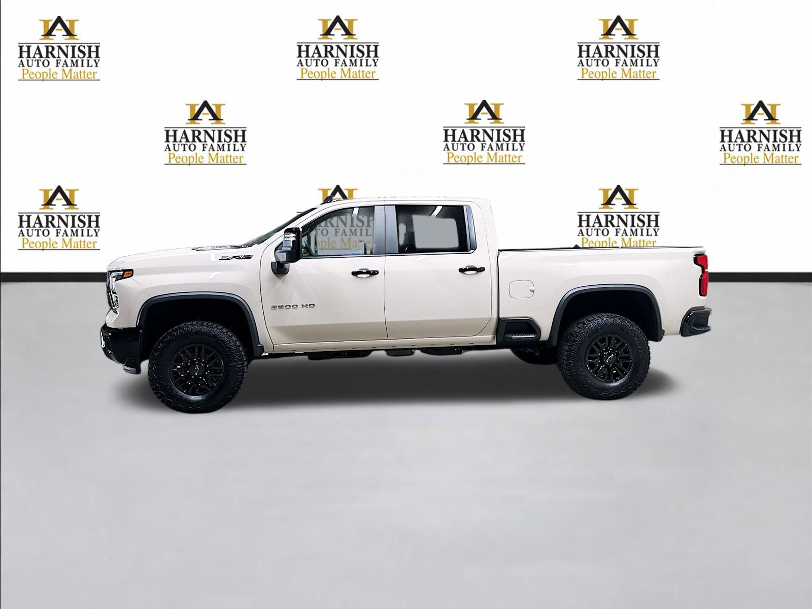 New 2026 Chevrolet Silverado 2500 ZR2 w/ LPO, Dark Essentials Package image 10