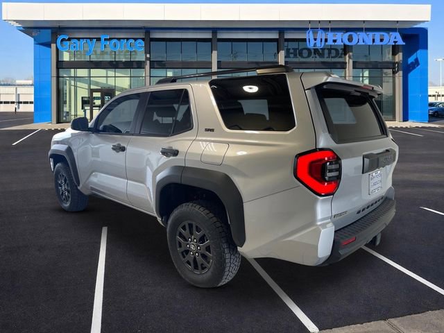 Used 2025 Toyota 4Runner SR5 AWD/4WD image 3