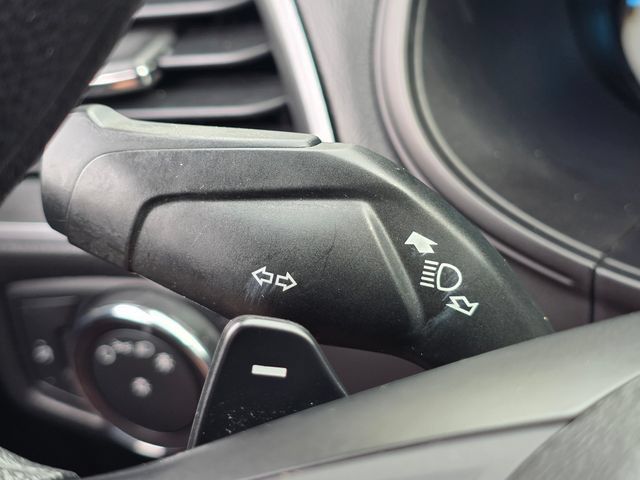 Used 2018 Ford Edge SE AWD/4WD image 33