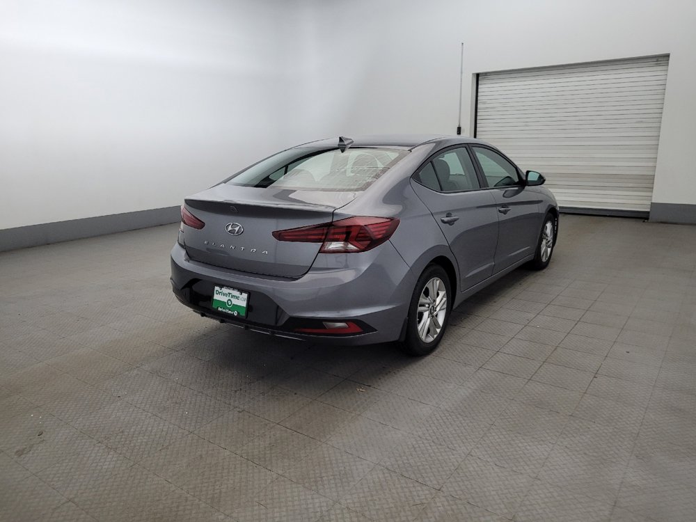 Used 2019 Hyundai Elantra Value Edition w/ Winter Weather Package FWD image 9