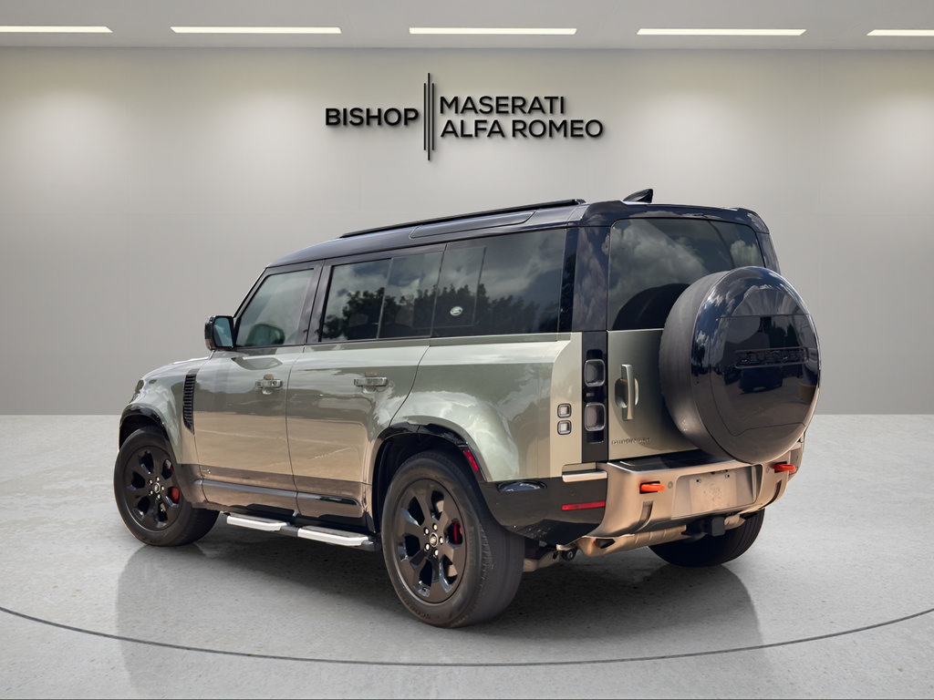 Used 2023 Land Rover Defender 110 X AWD/4WD image 3