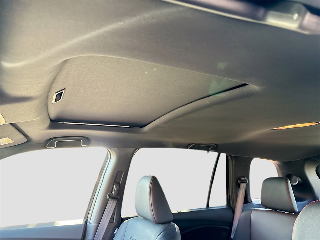 Used 2024 Honda Passport Black Edition image 22