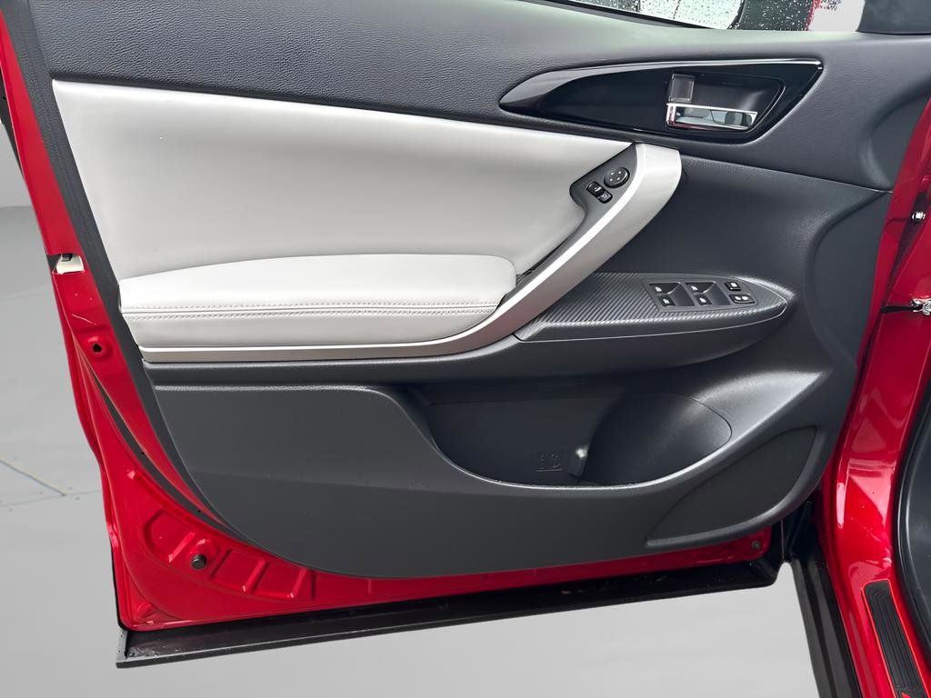 Used 2024 Mitsubishi Eclipse Cross SE image 11