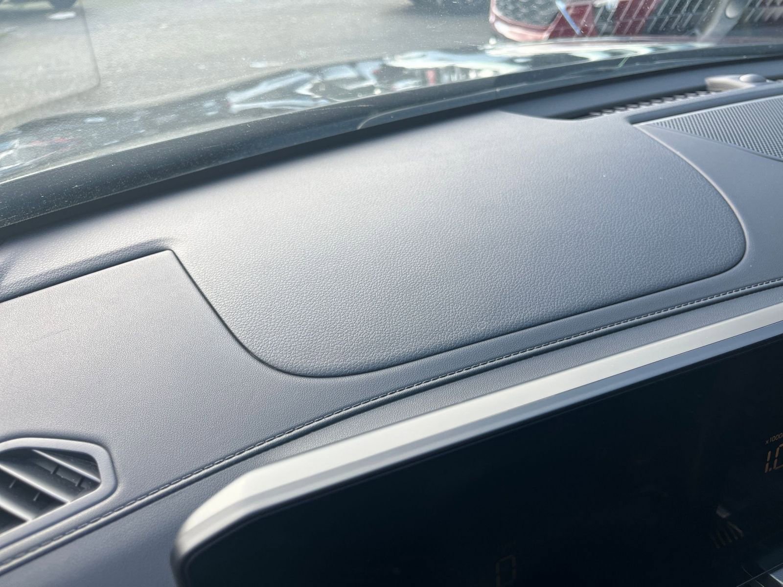 Used 2025 Kia K5 LXS image 35