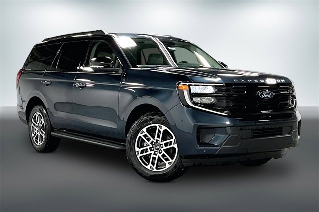 New 2026 Ford Expedition Active